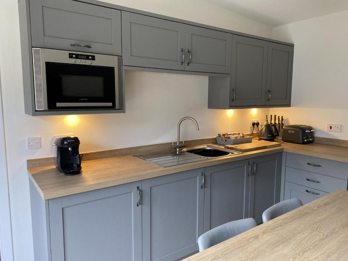 White Cottage - Cosy Holiday Cottage In Drymen, Loch Lomond & Trossachs エクステリア 写真